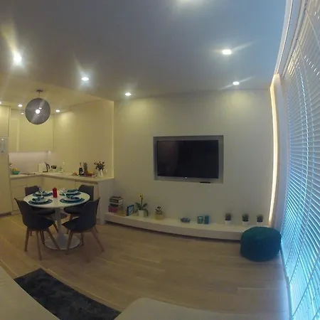 Piekny Apartament - Wschodnie Apartman *